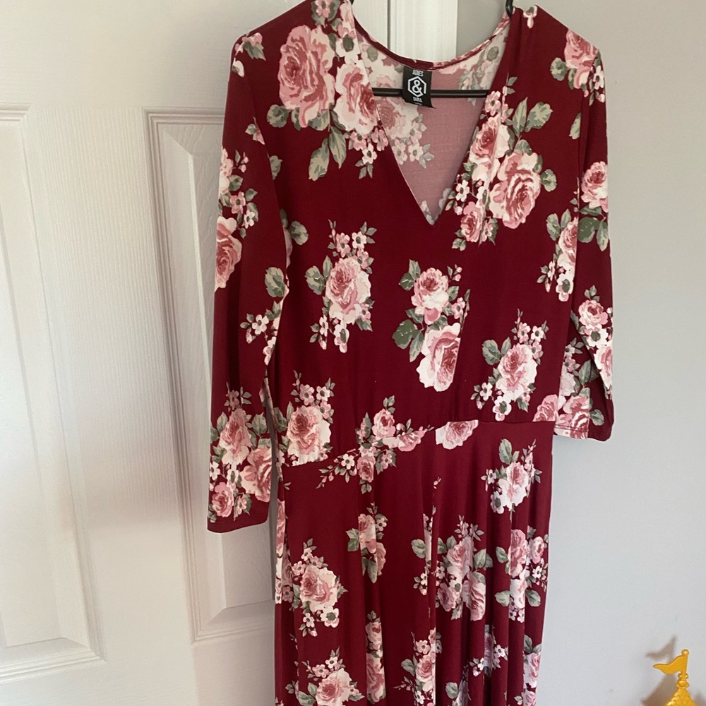 Red floral long sleeve full length dress size large